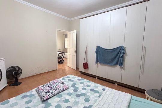 Quarto 2 de casa à venda com 2 quartos, 101m² em Vila Satúrnia, Campinas