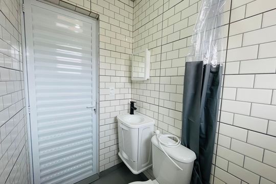 Banheiro Social de apartamento para alugar com 1 quarto, 22m² em Vila Operária, Guarulhos