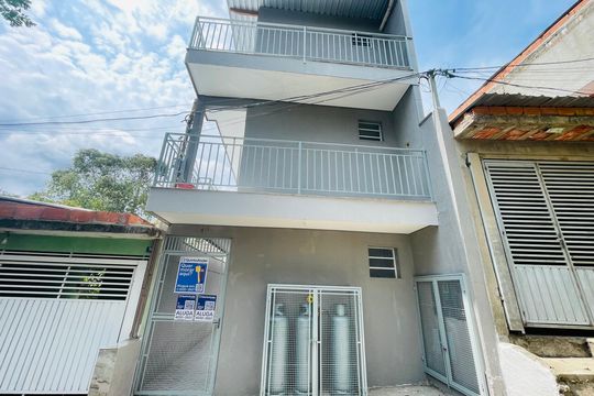 Fachada  de apartamento para alugar com 1 quarto, 22m² em Vila Operária, Guarulhos