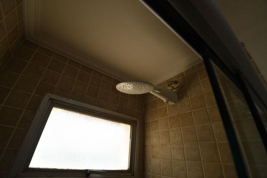 Banheiro de kitnet/studio à venda com 1 quarto, 32m² em Botafogo, Campinas