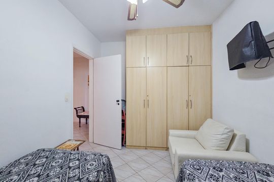 Quarto 1 de apartamento para alugar com 4 quartos, 154m² em Vila Alzira, Guarujá
