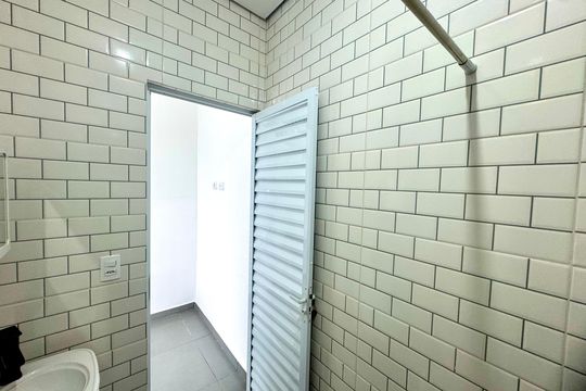 Banheiro Social de apartamento para alugar com 1 quarto, 22m² em Portal dos Gramados, Guarulhos