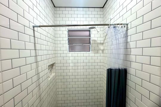 Banheiro Social de apartamento para alugar com 1 quarto, 22m² em Portal dos Gramados, Guarulhos