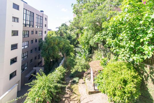 Vista da Suíte de casa à venda com 4 quartos, 390m² em Menino Deus, Porto Alegre