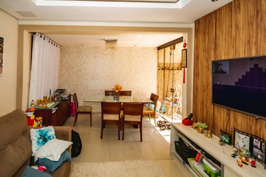 Apartamento à venda com 2 quartos, 81m² em Castelo, Belo Horizonte