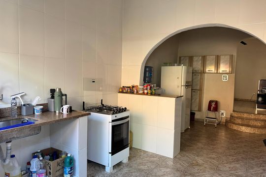 Cozinha de casa à venda com 3 quartos, 198m² em Incofindência, Belo Horizonte