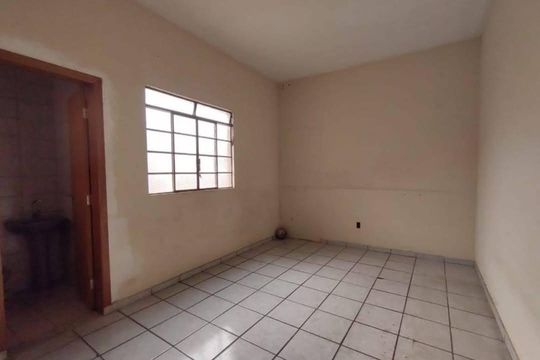 Quarto 3 de casa à venda com 3 quartos, 198m² em Incofindência, Belo Horizonte