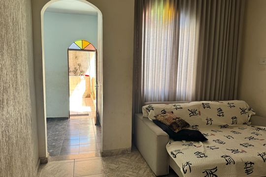 Sala de casa à venda com 3 quartos, 198m² em Incofindência, Belo Horizonte