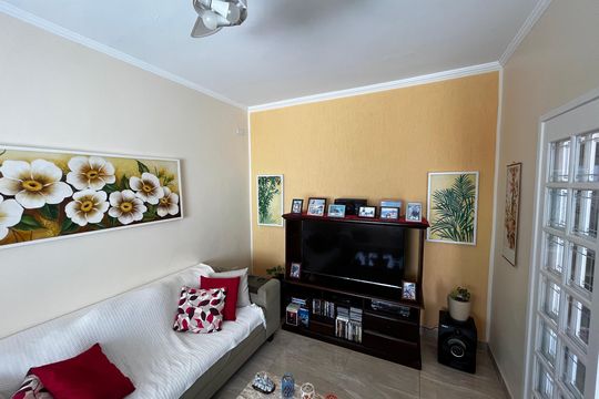Sala de TV de casa à venda com 3 quartos, 148m² em Lauzane Paulista, São Paulo