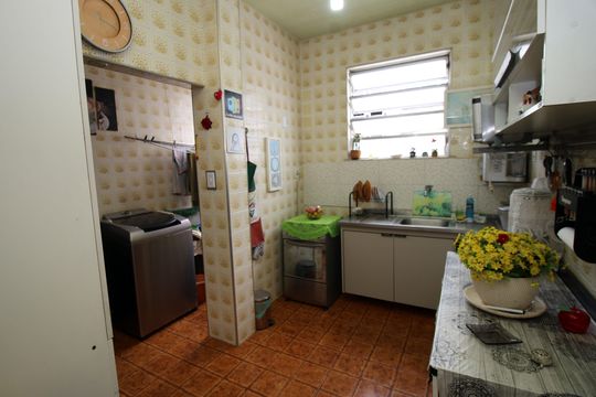 Cozinha de apartamento à venda com 3 quartos, 105m² em Parada de Lucas, Rio de Janeiro