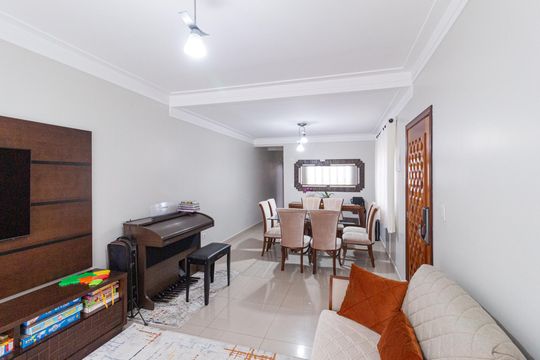 Sala de casa à venda com 3 quartos, 164m² em Bela Vista, Osasco