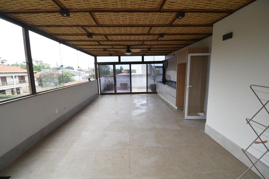 Varanda de casa de condomínio à venda com 3 quartos, 280m² em Parque Taquaral, Campinas
