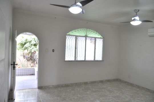 Casa de Condomínio à venda com 3 quartos, 420m² em Engenho de Dentro, Rio de Janeiro