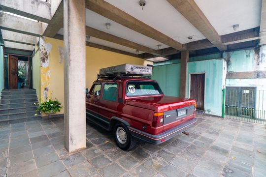 Garagem de casa para alugar com 4 quartos, 499m² em Planalto Paulista, São Paulo