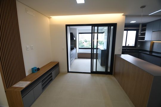 Sala de apartamento para alugar com 3 quartos, 105m² em Nova Campinas, Campinas