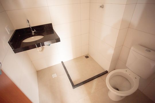 Banheiro Social de apartamento à venda com 2 quartos, 39m² em Vila Baruel, São Paulo