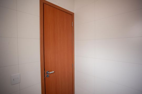 Banheiro de apartamento à venda com 2 quartos, 39m² em Vila Baruel, São Paulo