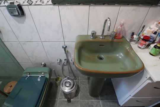 Banheiro Social de casa à venda com 3 quartos, 170m² em Mato Grande, Canoas