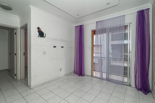 Apartamento à venda com 2 quartos, 46m² em Sarandi, Porto Alegre