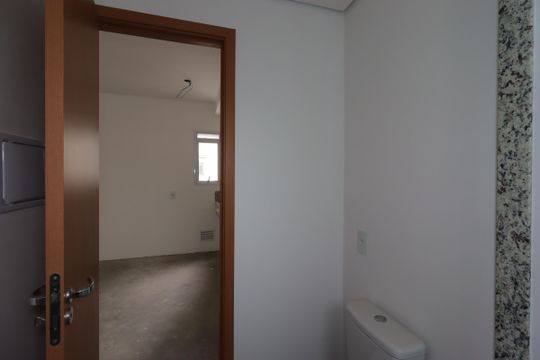 Banheiro Social de kitnet/studio à venda com 1 quarto, 30m² em Jardim, Santo André