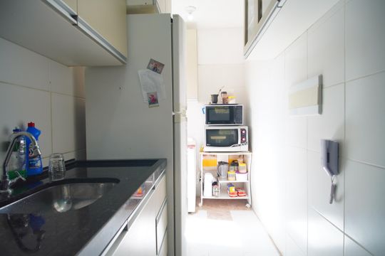 Cozinha de apartamento à venda com 2 quartos, 42m² em Santo Afonso, Novo Hamburgo