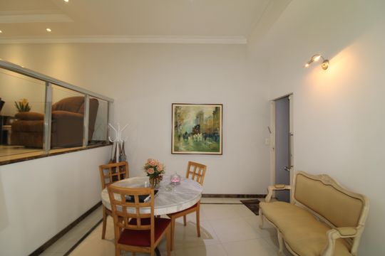 Sala de casa para alugar com 4 quartos, 520m² em Jardim Franca, São Paulo