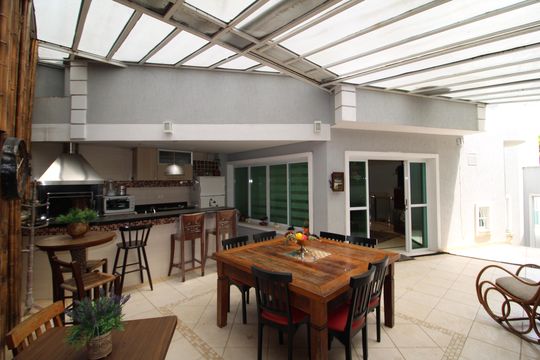 Churrasqueira de casa para alugar com 4 quartos, 520m² em Jardim Franca, São Paulo