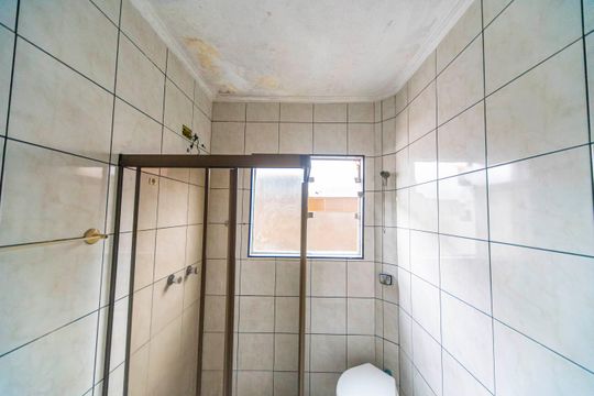 Banheiro Social de casa para alugar com 3 quartos, 180m² em Vila Santo Alberto, Santo André