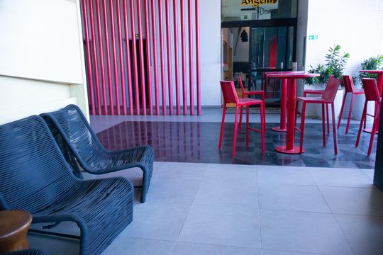Área comum de kitnet/studio para alugar com 1 quarto, 45m² em Caminho das Árvores, Salvador