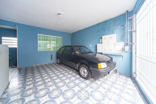 Garagem de casa à venda com 6 quartos, 260m² em Jardim Ipanema, Santo André