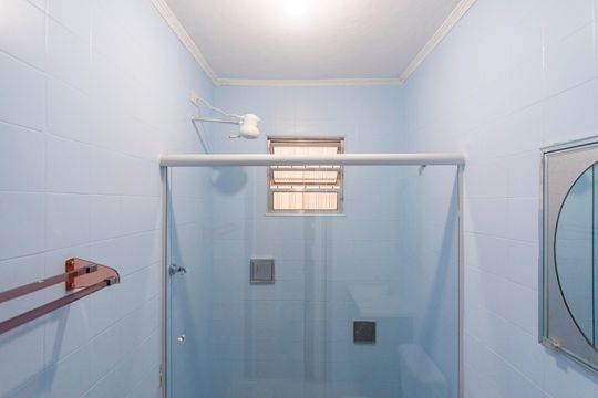 Banheiro - Casa 2 de casa à venda com 6 quartos, 260m² em Jardim Ipanema, Santo André