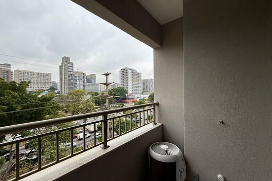 Sacada de apartamento à venda com 1 quarto, 32m² em Campo Belo, São Paulo