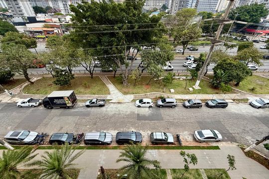 Vista Sacada de apartamento à venda com 1 quarto, 32m² em Campo Belo, São Paulo