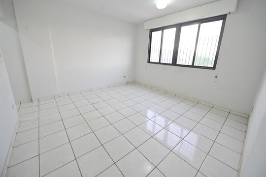 Sala de apartamento à venda com 3 quartos, 80m² em Setor Central, Goiânia