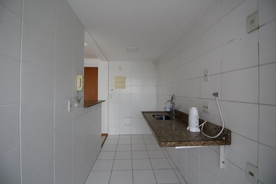 Cozinha de apartamento à venda com 2 quartos, 62m² em Taquara, Rio de Janeiro