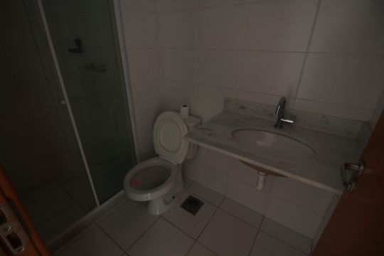 Banheiro Social de apartamento à venda com 2 quartos, 62m² em Taquara, Rio de Janeiro