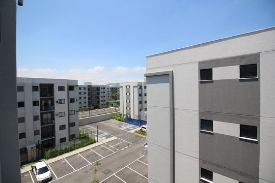Vista Varanda da Sala de apartamento para alugar com 2 quartos, 45m² em Barra Olímpica, Rio de Janeiro