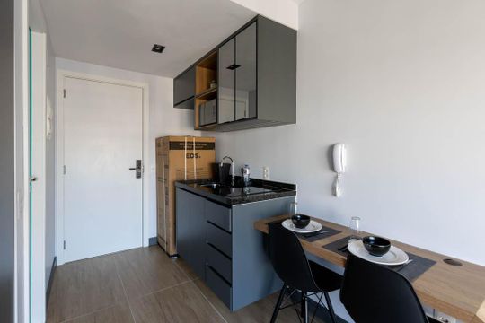 Cozinha de kitnet/studio à venda com 1 quarto, 29m² em República, São Paulo