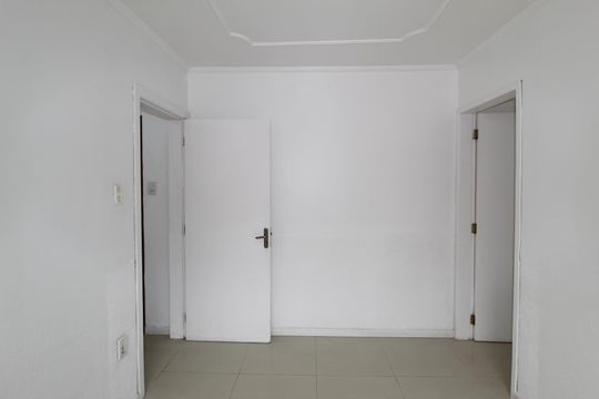 Quarto 1 de casa à venda com 4 quartos, 262m² em Sarandi, Porto Alegre