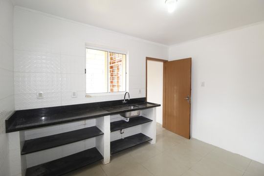 Cozinha de casa à venda com 4 quartos, 262m² em Sarandi, Porto Alegre