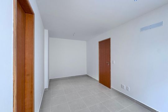 Suíte de apartamento à venda com 2 quartos, 60m² em Recreio dos Bandeirantes, Rio de Janeiro