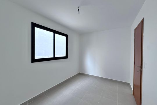 Quarto de apartamento à venda com 2 quartos, 60m² em Recreio dos Bandeirantes, Rio de Janeiro