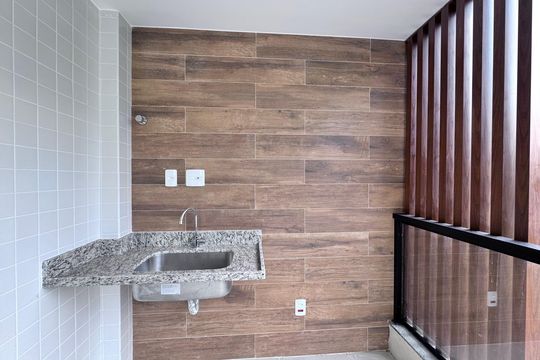 Varanda de apartamento à venda com 2 quartos, 60m² em Recreio dos Bandeirantes, Rio de Janeiro