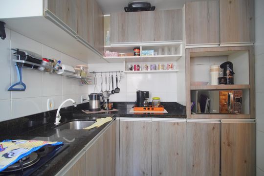 Cozinha de apartamento à venda com 3 quartos, 51m² em Santos Dumont, São Leopoldo