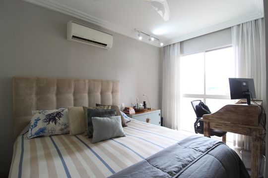 Quarto Suíte de apartamento à venda com 1 quarto, 80m² em Vila Nova Conceição, São Paulo