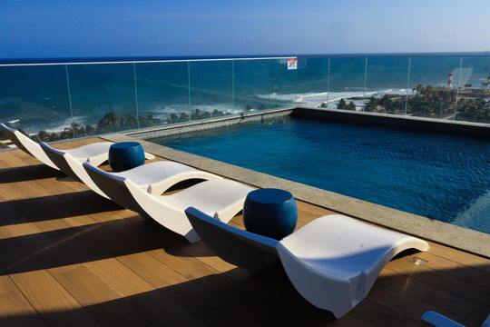 Área comum - Piscina de kitnet/studio para alugar com 1 quarto, 25m² em Stella Maris, Salvador