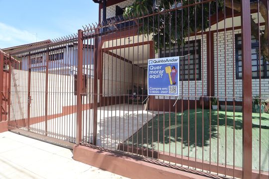 Placa de casa à venda com 4 quartos, 345m² em São José, Canoas