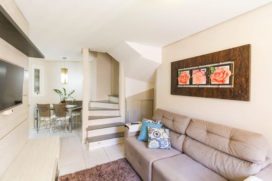 Sala de casa de condomínio à venda com 2 quartos, 78m² em Nossa Senhora das Gracas, Canoas