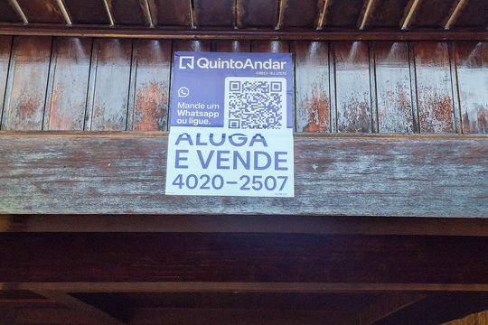 placa de casa de condomínio à venda com 3 quartos, 326m² em Matapaca, Niterói