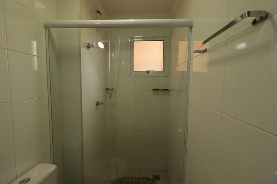 Banheiro da Suíte de apartamento para alugar com 1 quarto, 60m² em Nova Aliança, Ribeirão Preto